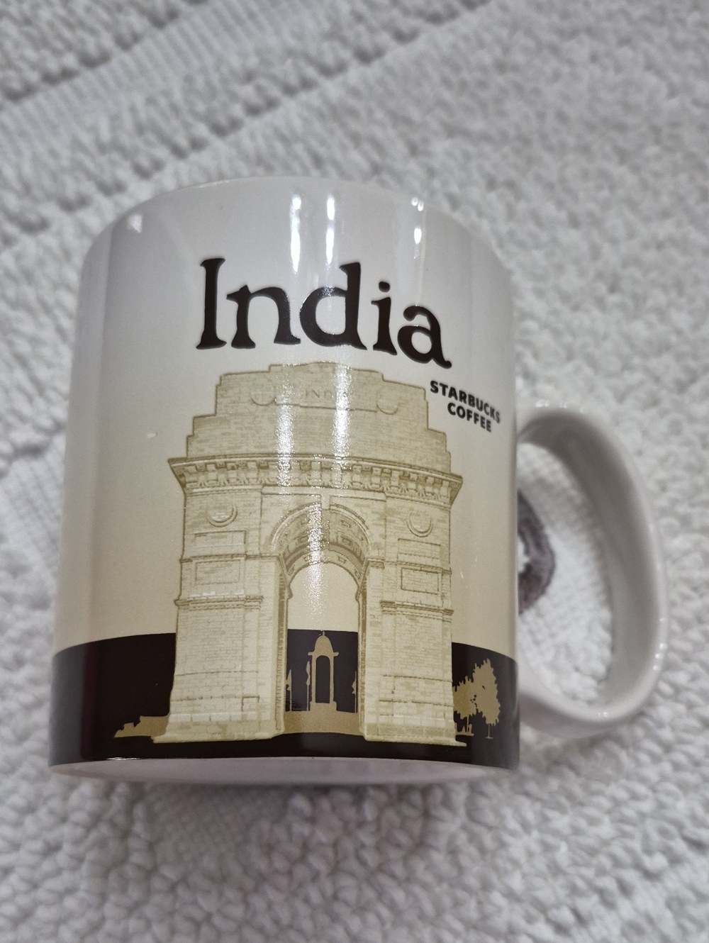 STARBUCKS India Global Icon Gate Cricket Brown Collectible Coffee Mug 16 Oz
